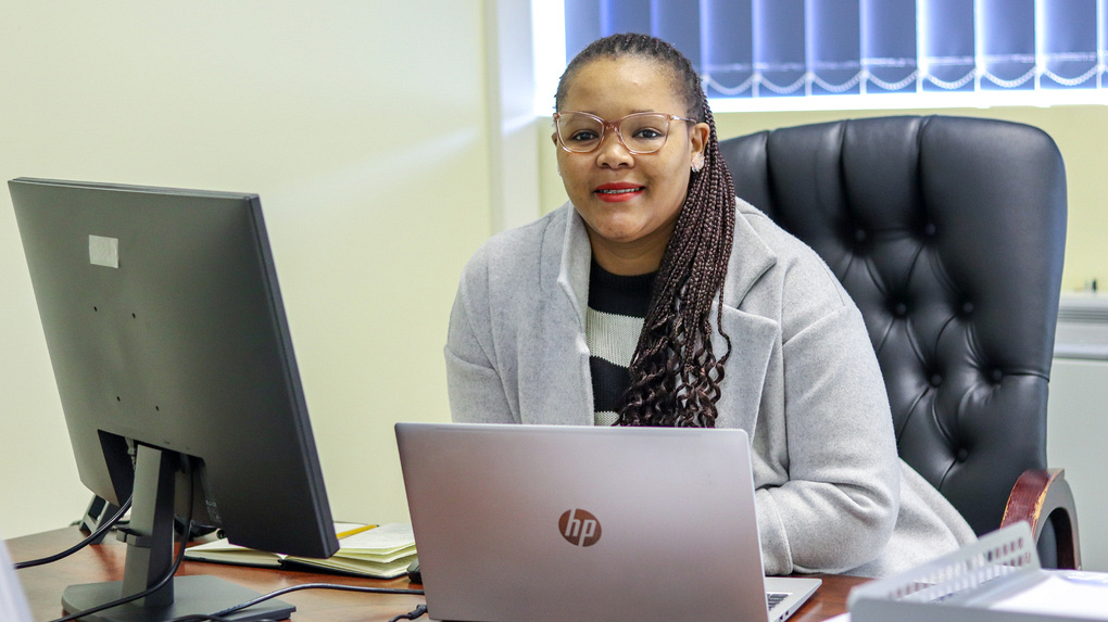  In the world of infrastructure, where concrete meets community, Amanda Nyathela is a force of quiet determination. Recently appointed as Kouga Local Municipality’s new Manager for Roads and Stormwater, Nyathela brings a wealth of technical expertise, a legacy of mentorship, and a deep-rooted passion for transformative service delivery.
