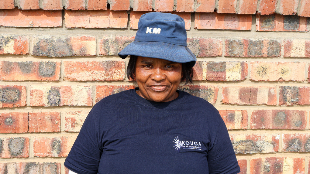 For Martha “Baba” Rollison, every working day begins with prayer, purpose and a commitment to serving her community.

A general worker and team leader at Kouga Local Municipality in Oyster Bay, Rollison has been part of the municipality for 19 years. She joined on 4 April 2007.